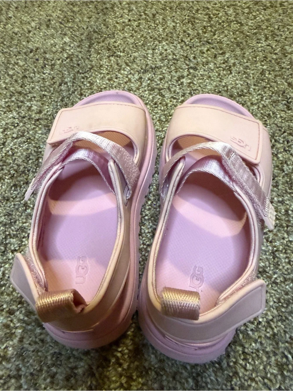 UGG K Goldenglow Pink Strappy Platform Sandals Size 13 Kids
